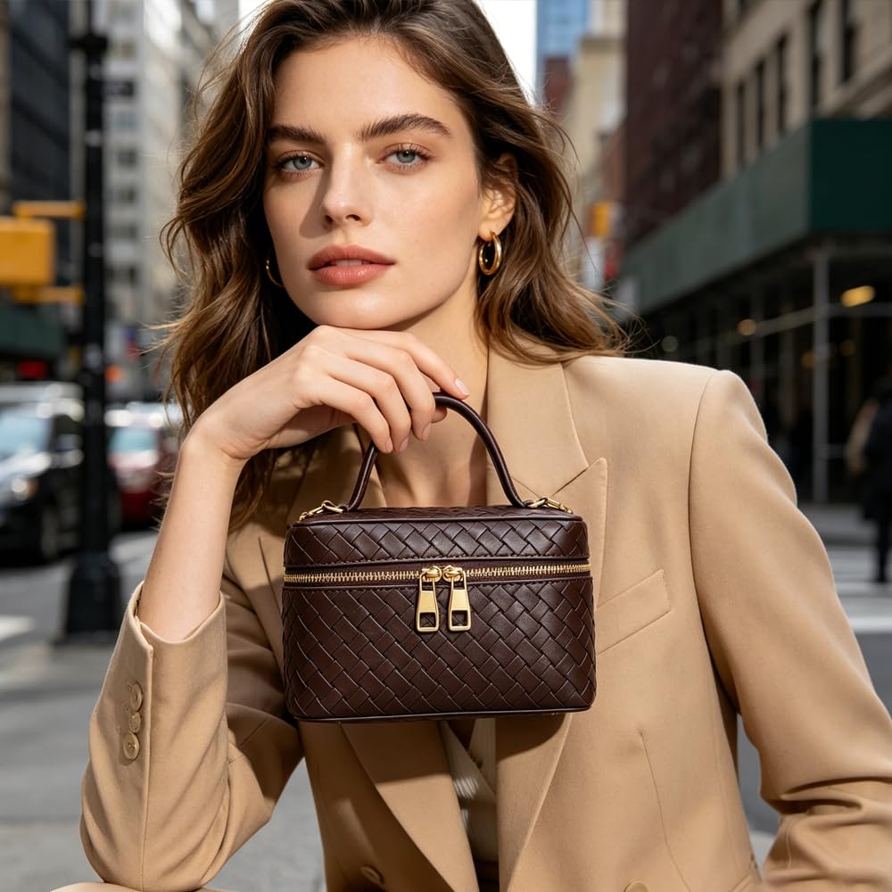 Women's Mini Woven Crossbody Bag X6562