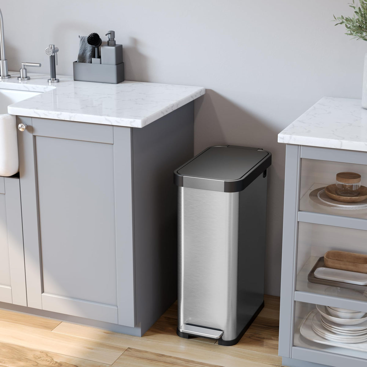 13.2 Gallon Kitchen Trash Can with Odor Filter A68346