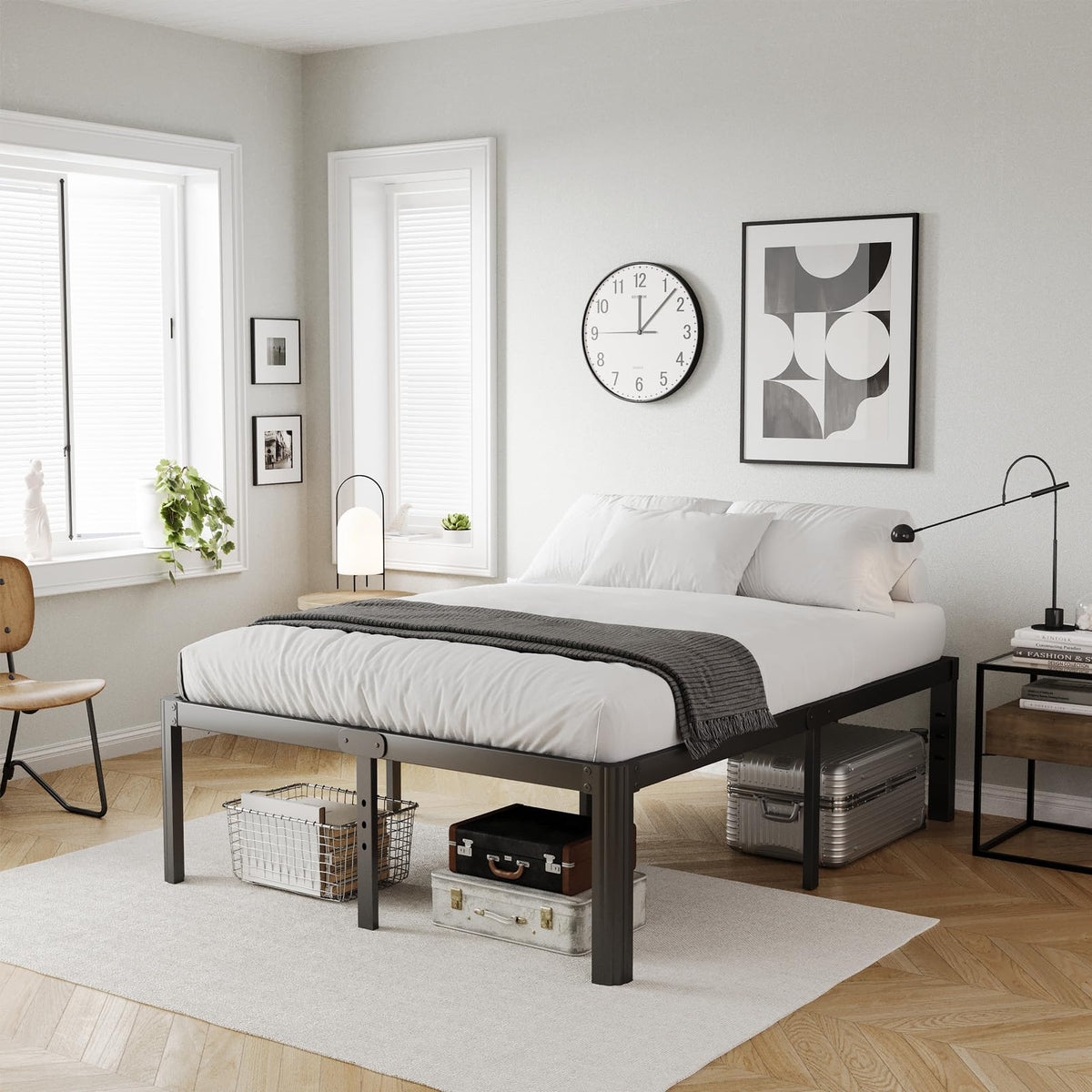 18 Inch High Queen Size Metal Platform Bed Frame Black W92133