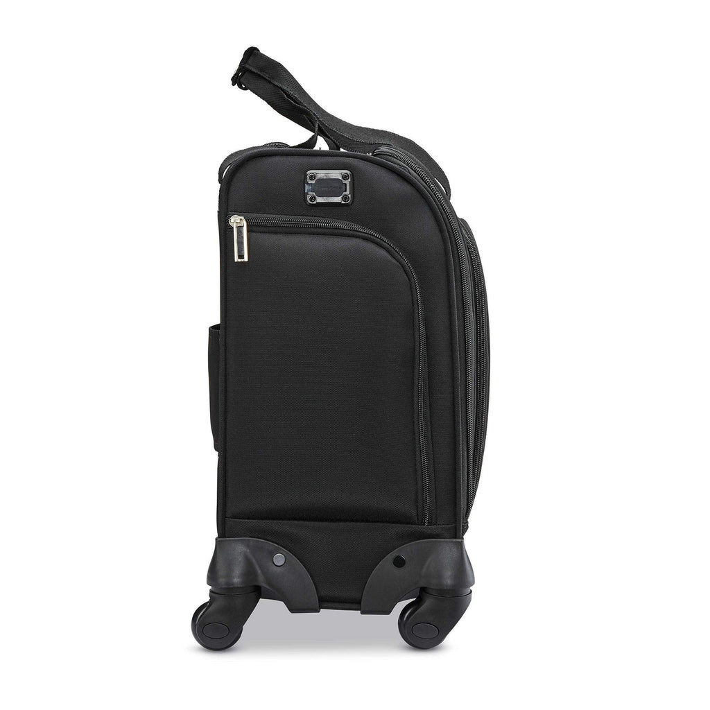 Underseat Carry-On Spinner With USB Port I7879