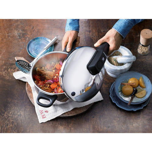 2-Piece Stainless Steel Pressure Cooker Set P667