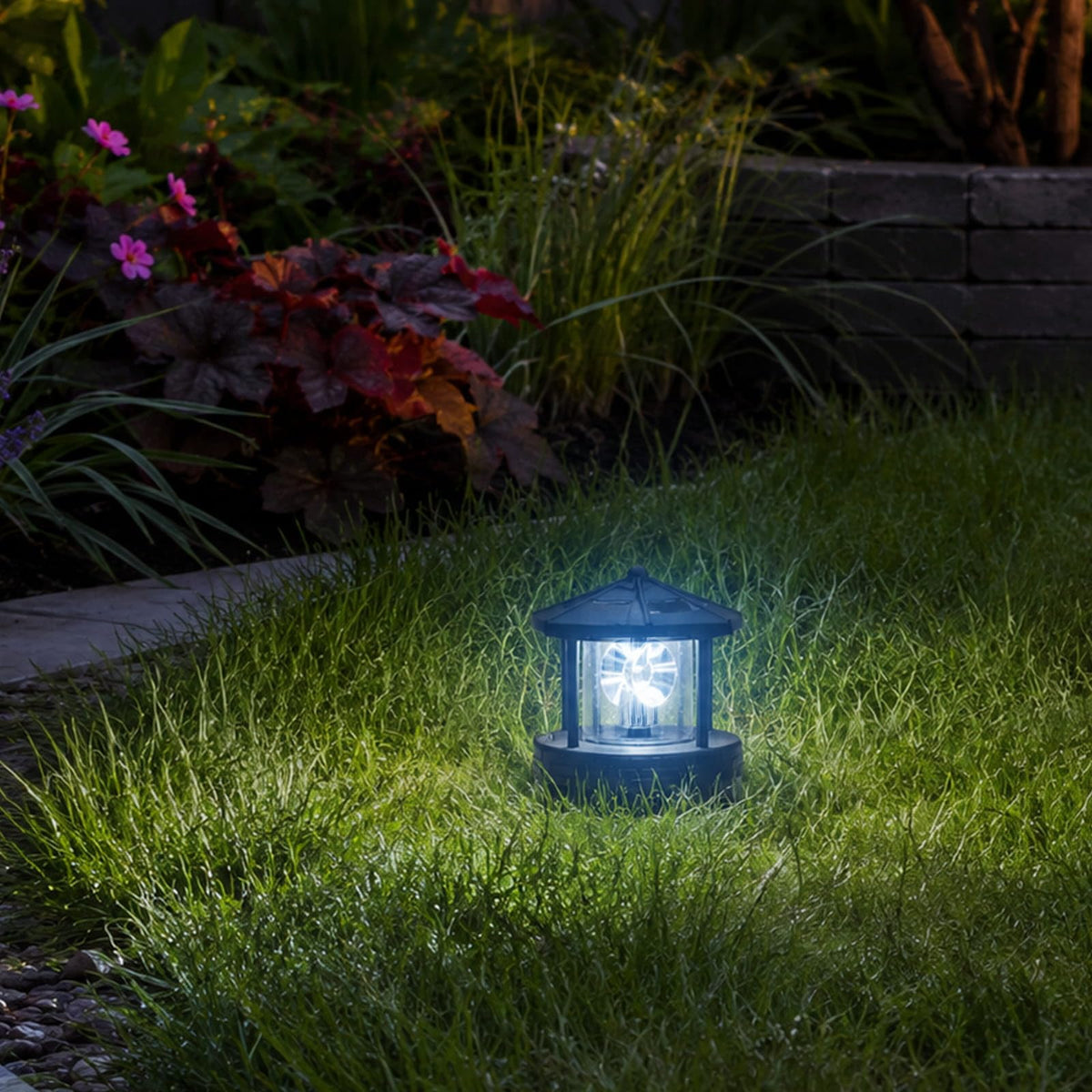 Solar Powered Rotatable LED Lighthouse P703