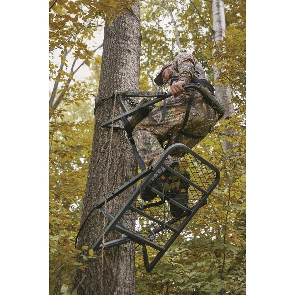 Climbing Tree Stand with Seat and Foot Platform J722