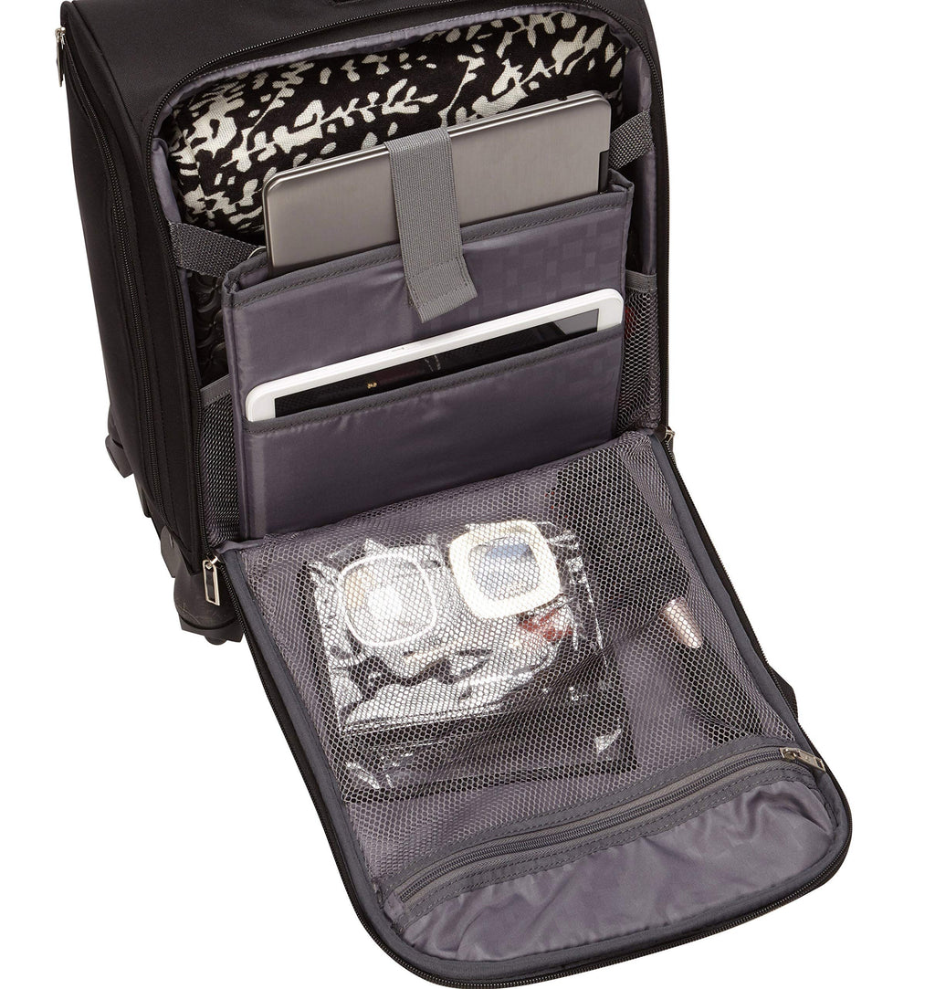Underseat Carry-On Spinner With USB Port I7879